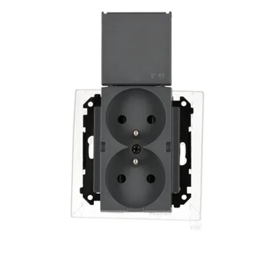 Simon 55 WMDW-00200O-116 Enchufe doble para versión IP44 con junta (módulo) 16 A, 250 V~, conectores rápidos. Tapa del color de la cubierta; grafito mate.