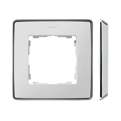 SIMON 82 DETAIL SELECT-kovový 1-panelový bílý rám s chromovanou základnou