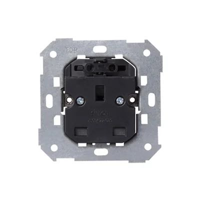 Simon 82 W7-500422-03X-XXXX Enchufe estándar británico con interruptor (mecanismo), 13A, 250V~, tornillo