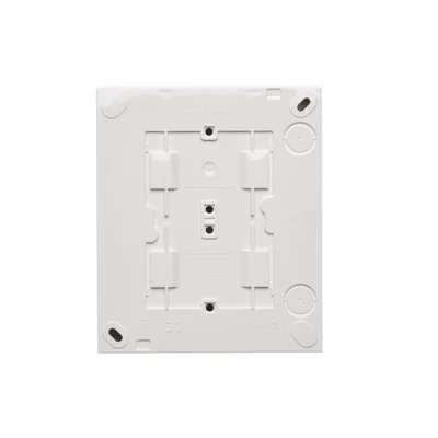 Simon Aquaclick WA-CGSZ4CZ-xx-11xx Zásuvka Schuko na omítku, 4násobná, kryt ve stejné barvě jako kryt, s krytkami proudových cest, IP44, 16 A, 250 V~, rychlospojky; bílá