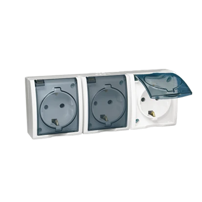 SIMON AQUARIUS Triple socket-outlet with earthing schuko splash-proof IP54 transparent flap 16A 230V white
