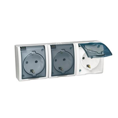 SIMON AQUARIUS Triple socket-outlet with earthing schuko splash-proof IP54 transparent flap 16A 230V white