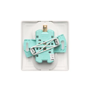 SIMON BASIC Double socket outlet with earthing and phase invariance white 16A
