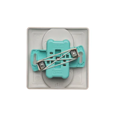 SIMON BASIC Toma de corriente doble sin toma de tierra, completa, 16A 230V, plata mate