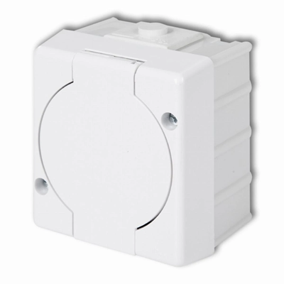 Single socket 2P+E (white flap), IP 44