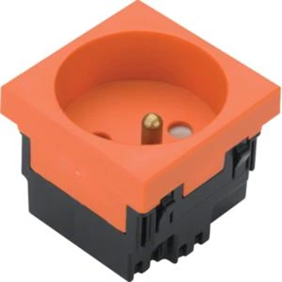 Socket 2P+E 33° 1-way 45x45mm halogen-free red