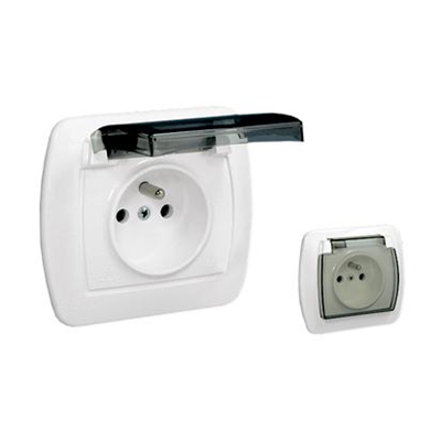 Socket with grounding, splash-proof IP44 with shutters for current paths, 16A, 250V, screw terminals. Transparent flap, white