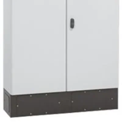 SOKLOVÁ DESKA RAL 7021, 600 MM
