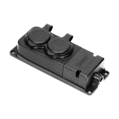 Splitter resistente agli schizzi e agli urti, IP44, 2x2P+Z, 16A, 230V AC, in gomma ignifuga.