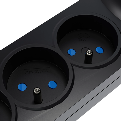 Steckdosenleiste mit Sicherung und Überspannungsschutzsystem Profi, 5 Steckdosen, 2 USB-Anschlüsse, Länge 1,5 m, 10A 230V 2300W, schwarz