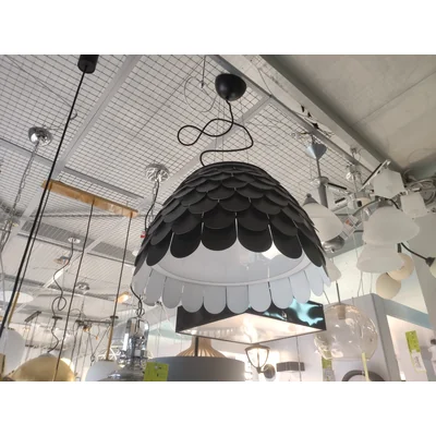 Sunny 51 Black display pendant lamp