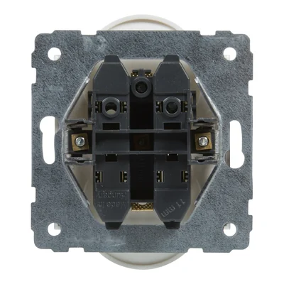 SUNO - Enchufe 2X2P+Z - 16 A - 250 V~ - Terminales de tornillo - Se puede montar en marcos multirotación, Blanco