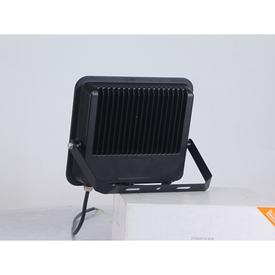 SYRIUS Naświetlacz LED CCT 150W 16500lm 3000-6000K IP65 czarny