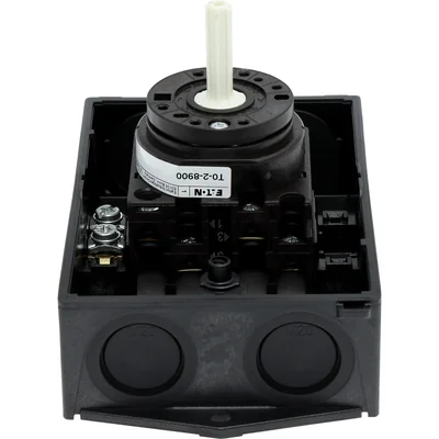 T0-2-8900/I1/SVB On-Off switch, 3 pole + N, 20 A, 90 °, in IP65 housing, red-yellow knob with padlock