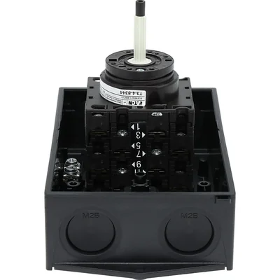 T3-4-8344/I2/SVB On-Off switch, 8-pole, 32 A, 90°, in IP65 housing, red-yellow knob with padlock