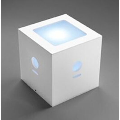 TABLE CUBE Lámpara de mesa expositora blanca