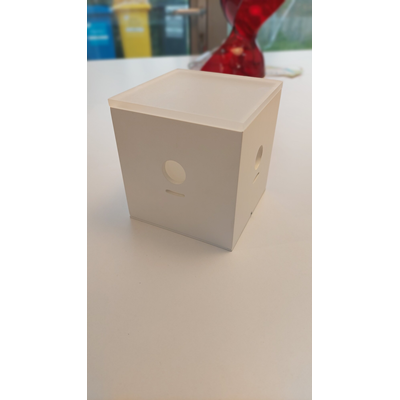 TABLE CUBE White table lamp