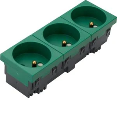 TEHALIT.GB-EG Socket 2P+E 33° 3-way 45x45mm halogen-free green