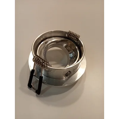 Toma halógena de 12 V.