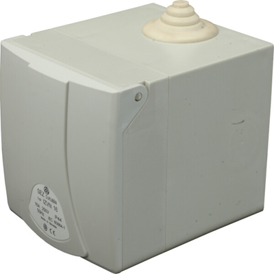 Toma Schuko IP44 16A 250V con caja de superficie