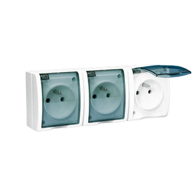 Triple socket-outlet with grounding, splash-proof IP54, transparent flap 16A, 230V, screw terminals, white