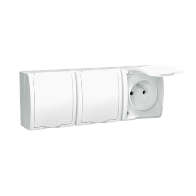 Triple socket-outlet with grounding, splash-proof IP54, white flap, 230V, white