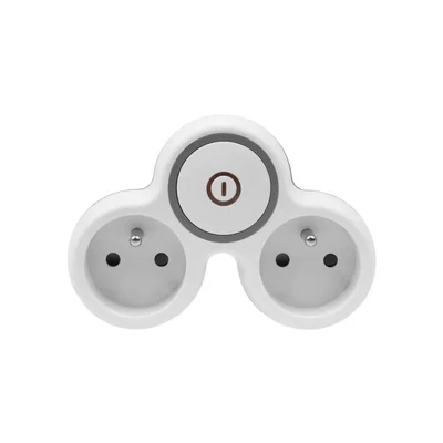 Two-way plug splitter with grounding switch