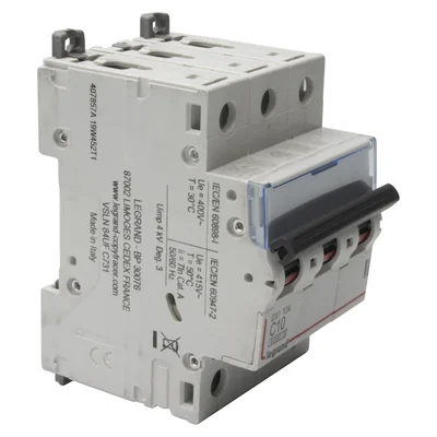 Überstromschutzschalter S 303 3P C 10A 6000A DX3-Serie