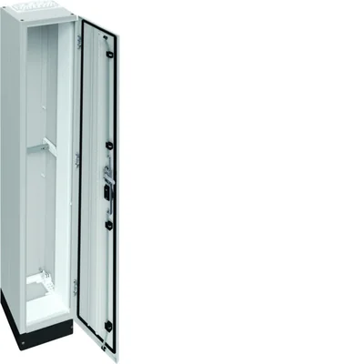 UNIVERS Floor-standing distribution board IP55/I 300x1650x275 with 100mm base