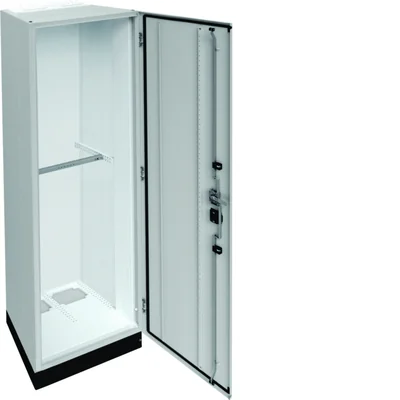 UNIVERS Floor-standing distribution board IP55/II 550x1800x400 with 100mm base