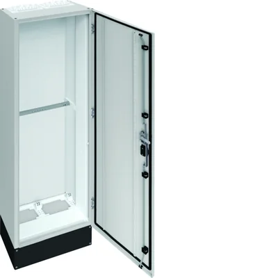 UNIVERS Rozdzielnica stojąca IP55/II 550x1650x275 z cokołem 200mm