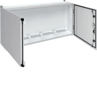 UNIVERS Wall-mounted switchgear IP55/II 1300x650x275