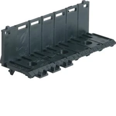 Universal self-clamping carrier for TS35 rail