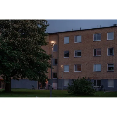 URBAN LANTERN SYMMETRIC 29W SYM PS 822-827 IP66 GY Leuchte