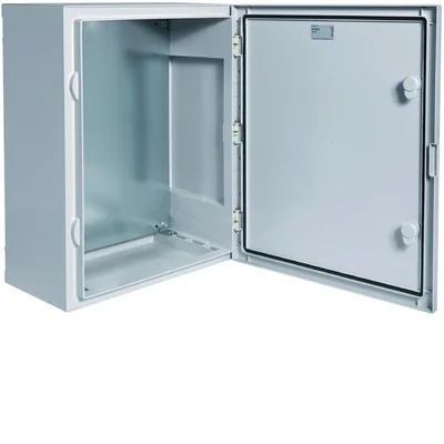 VECTOR Das Gehäuse ist mit einer massiven Türmontageplatte 500x400x210mm ausgestattet