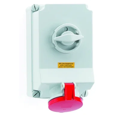 Wandsteckdose mit Schalter und doppelter mechanischer Verriegelung 63A 5p 400V IP44