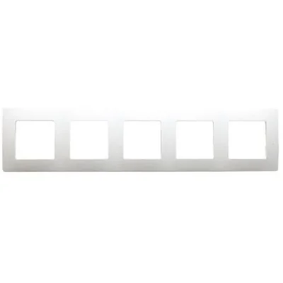 White fivefold frame