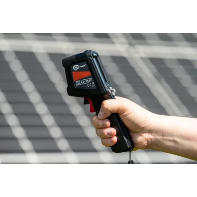 WME-20 PV Installation Test Kit (PVM-1020 KIT + KT-256F)