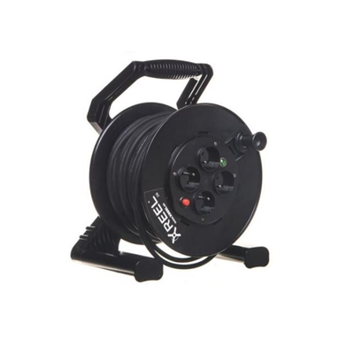 XREEL Carrete alargador 4 tomas 40m H05RR-F 3x1,5 IP20 tapón de goma negro