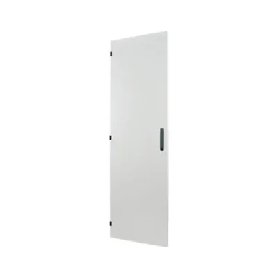 XSDMC1806 Puerta sólida xEnergy/XVTL, IP55, H=1800, W=600