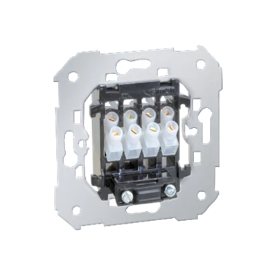 Zásuvka pro jeden nebo dva reproduktory se 4 svorkami (lze použít jako kabelový vývod 4x2,5mm2, 380V)